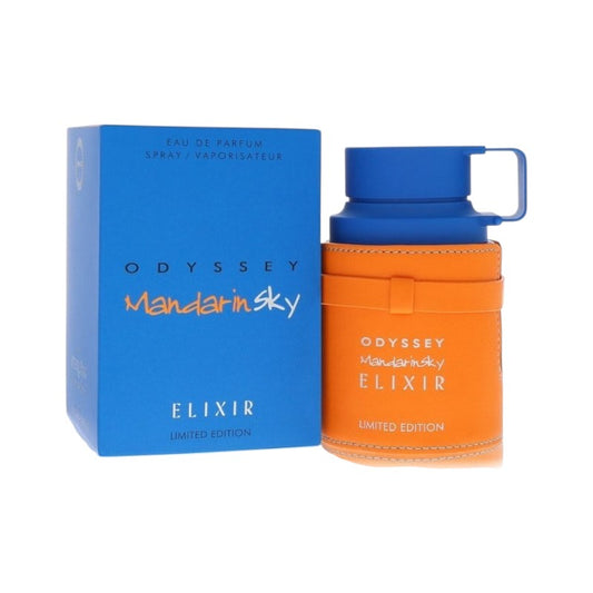 Perfume KingParfumCol Odyssey Sky Mandarin Elixir con caja azul y frasco naranja con funda de cuero
